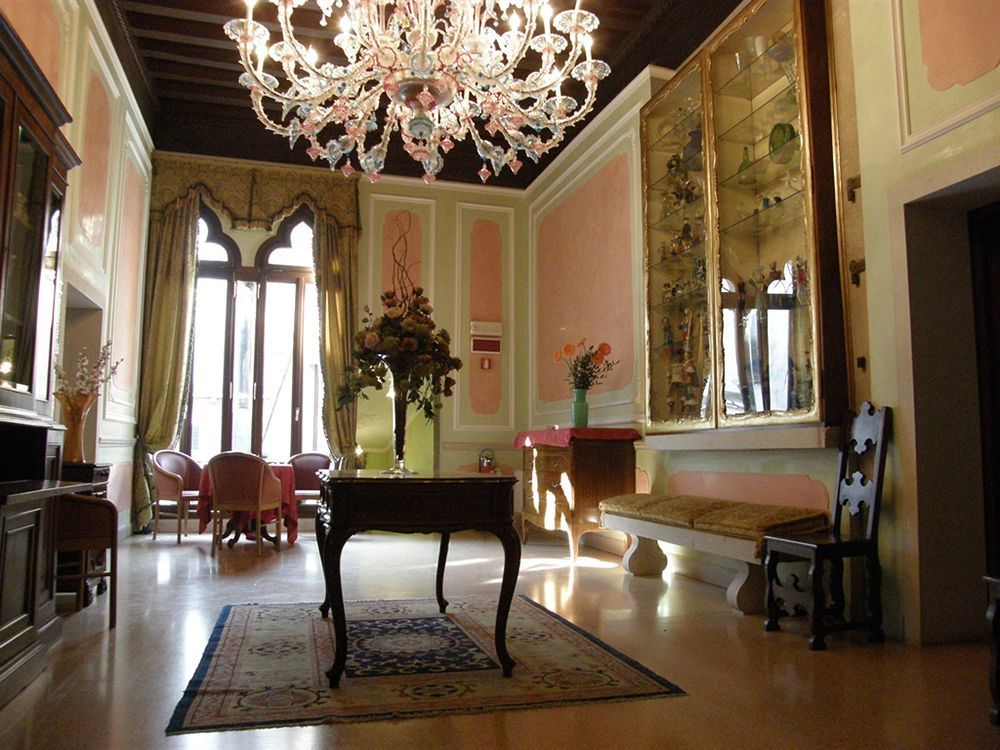 Hotel San Moisè Venezia Esterno foto